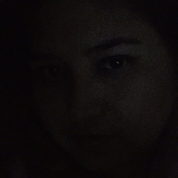 Meet your Posher, Maria - Picture 1 of 1